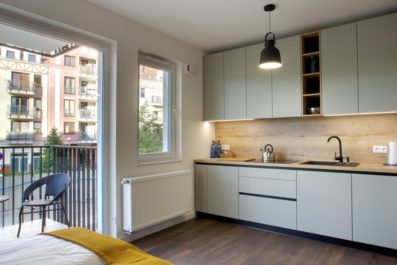 Essence Apartments Topaz بوزنان المظهر الخارجي الصورة