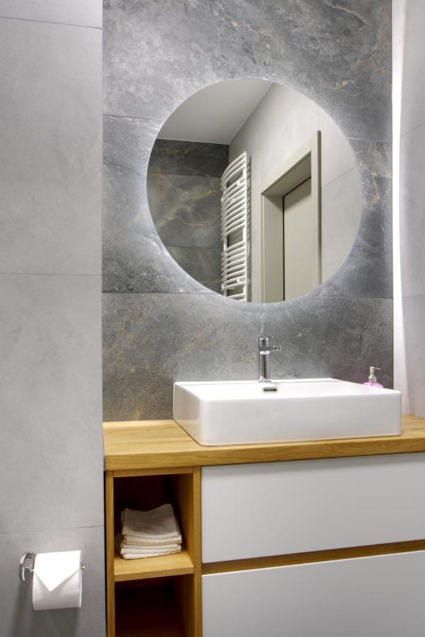 Essence Apartments Topaz بوزنان المظهر الخارجي الصورة